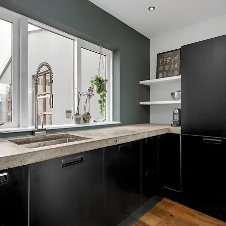 G5 - Penthouse Apartment
